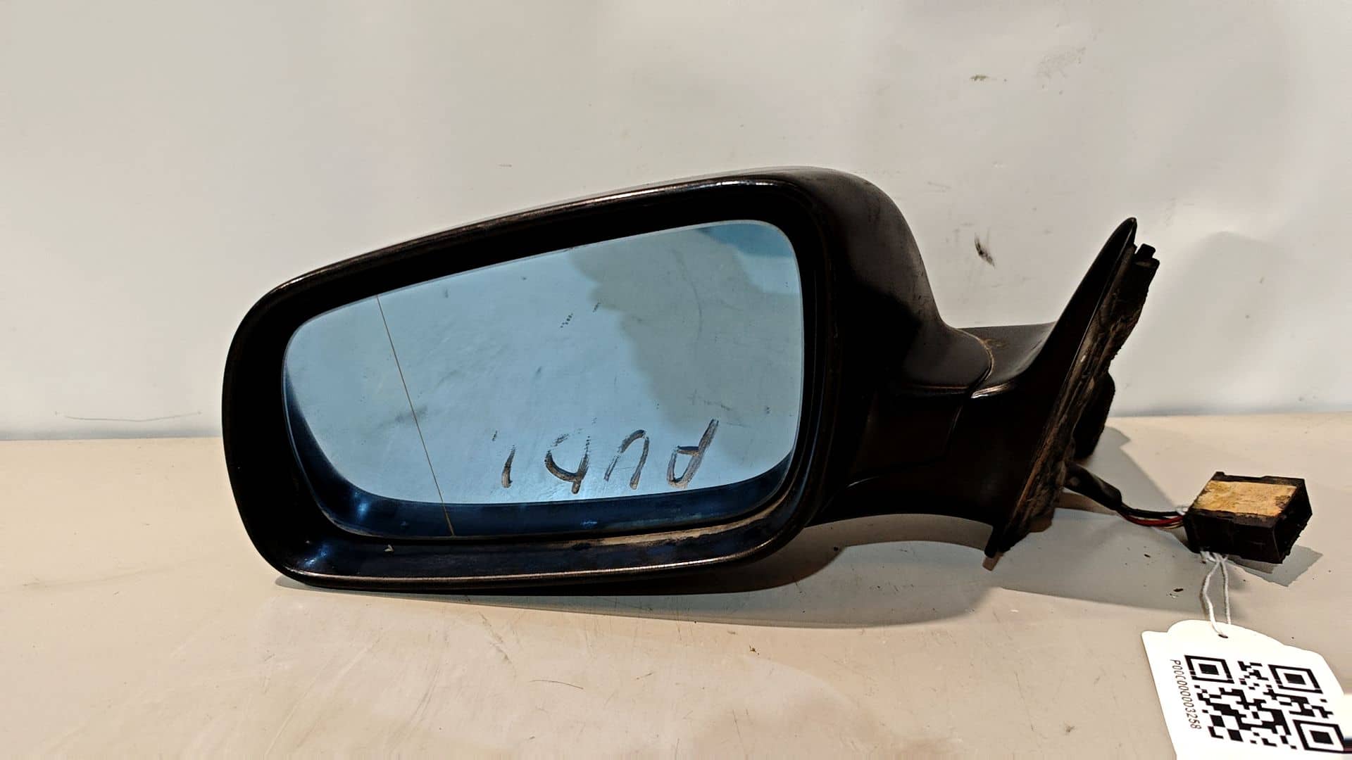 RETROVISOR IZQUIERDO