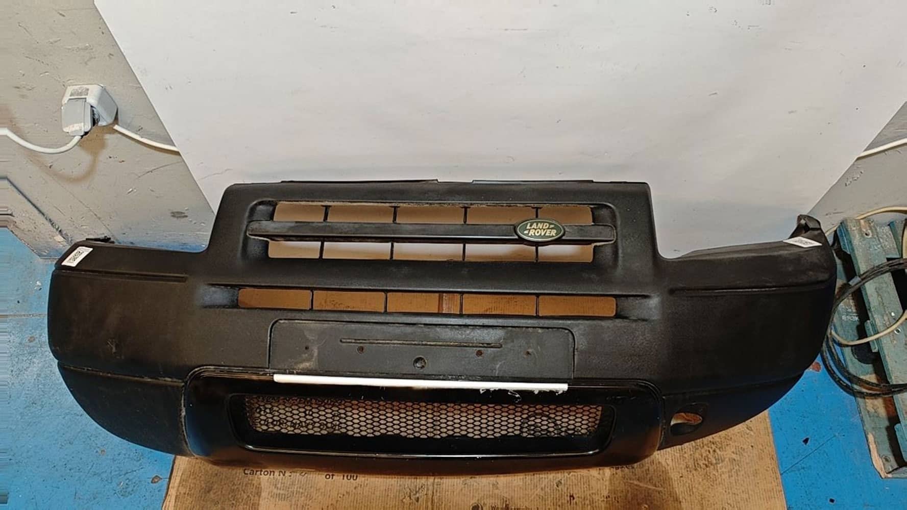 PARAGOLPES DELANTERO