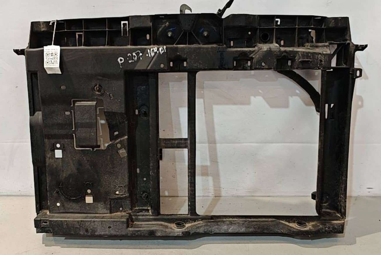PANEL FRONTAL
