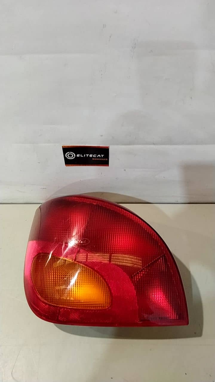 PILOTO TRASERO IZQUIERDO