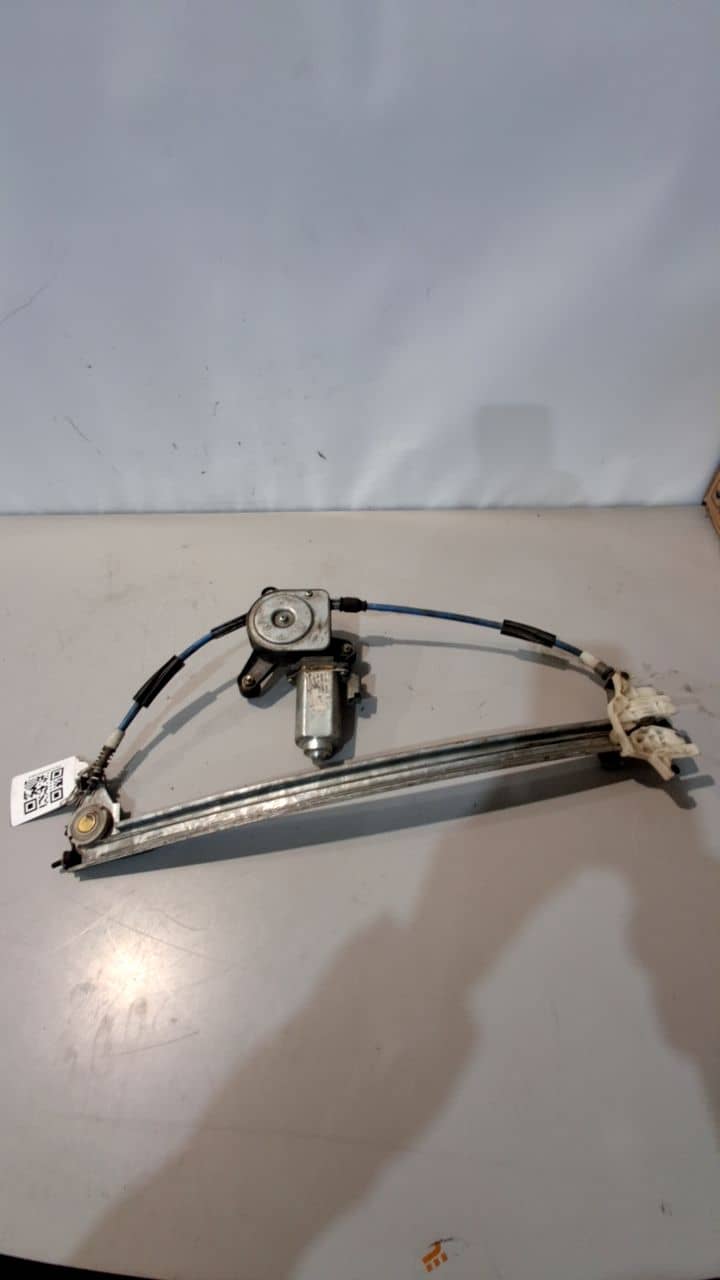 ELEVALUNAS TRASERO IZQUIERDO