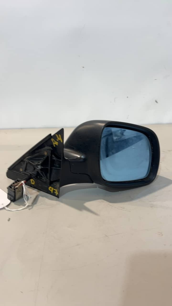 RETROVISOR DERECHO