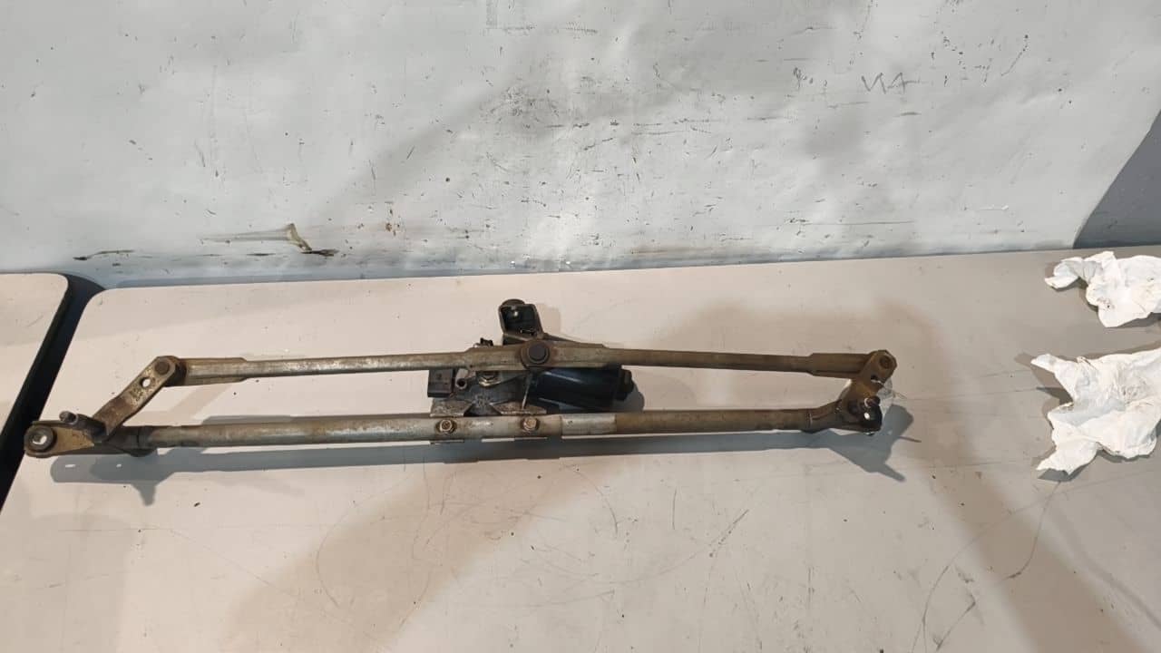 MOTOR LIMPIA DELANTERO