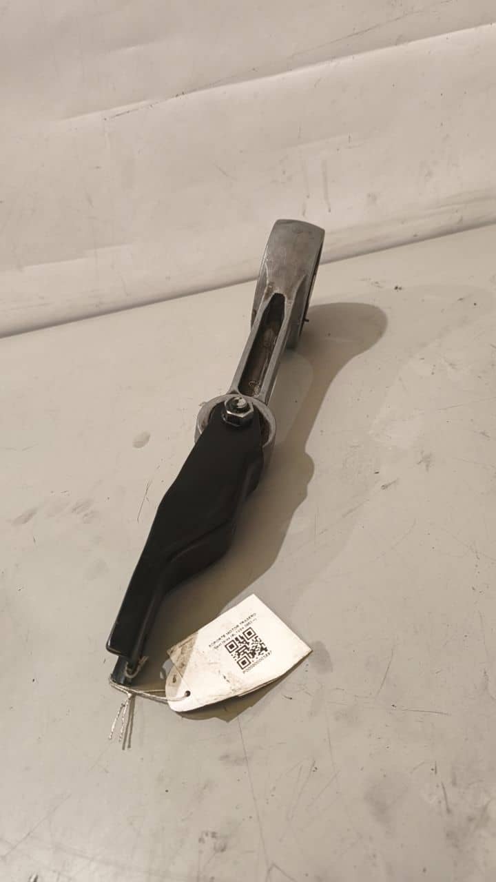 SOPORTE MOTOR TRASERO