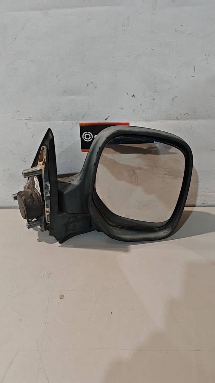 RETROVISOR DERECHO
