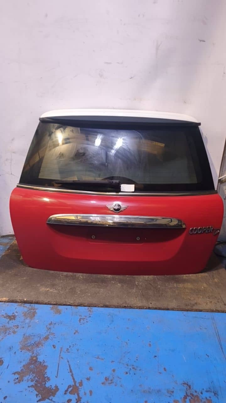PORTON TRASERO