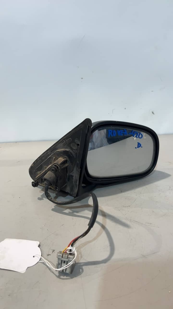 RETROVISOR DERECHO