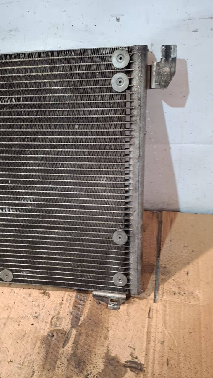 CONDENSADOR / RADIADOR AIRE ACONDICIONADO