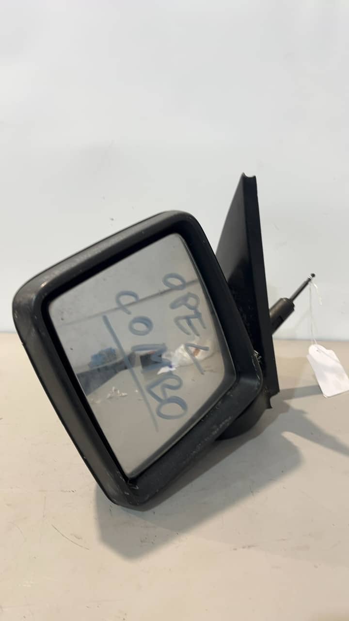 RETROVISOR IZQUIERDO
