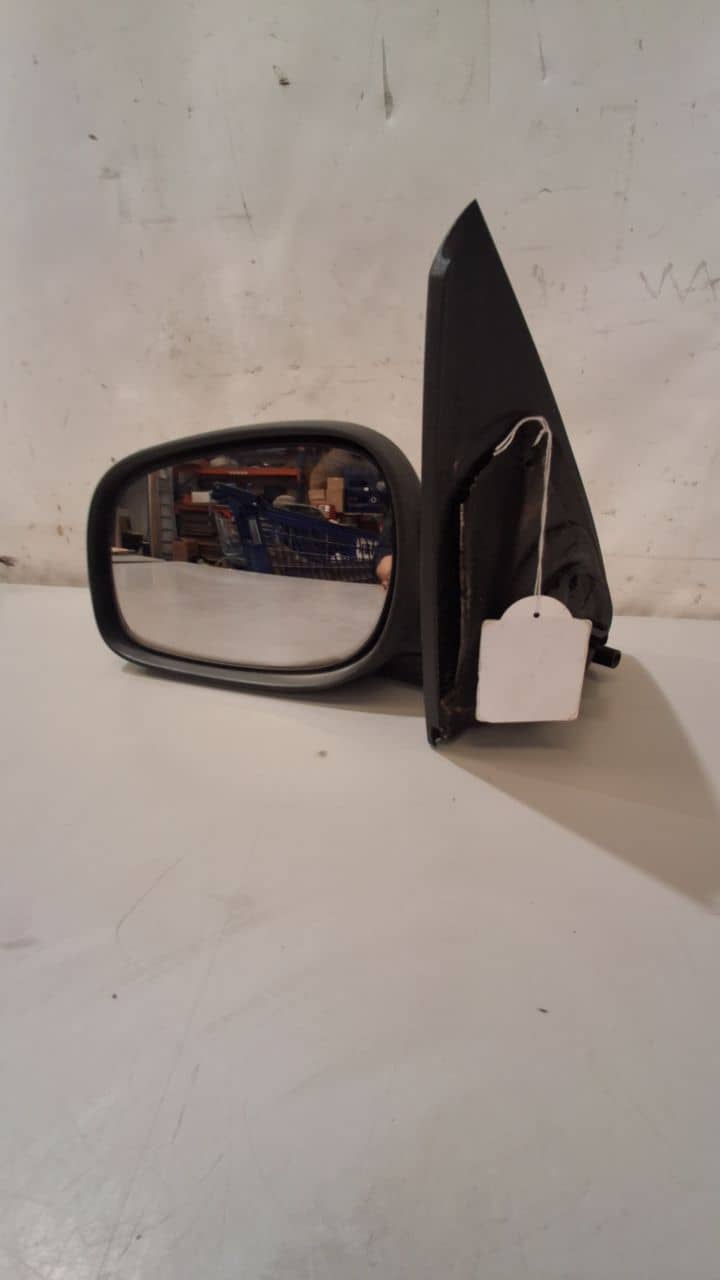 RETROVISOR IZQUIERDO
