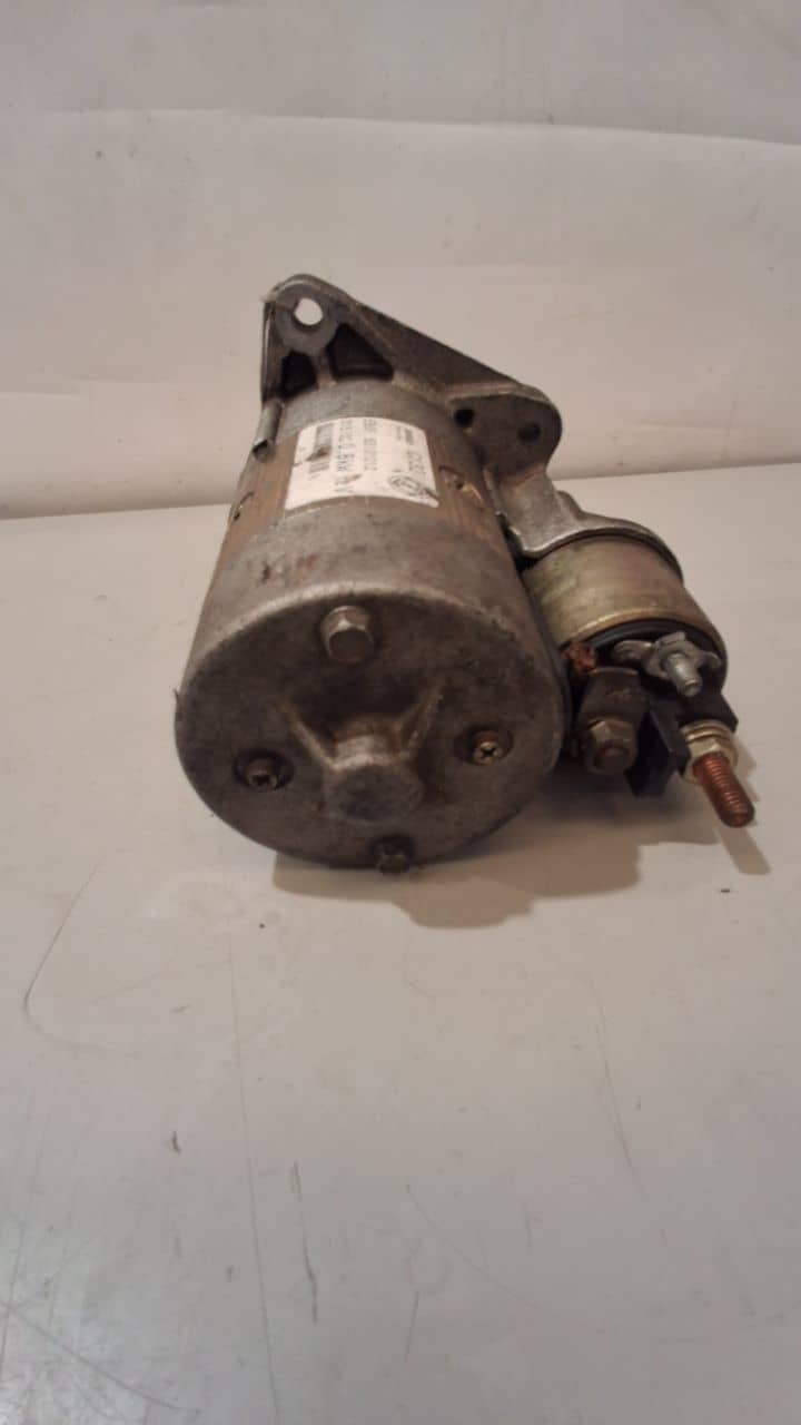 MOTOR ARRANQUE