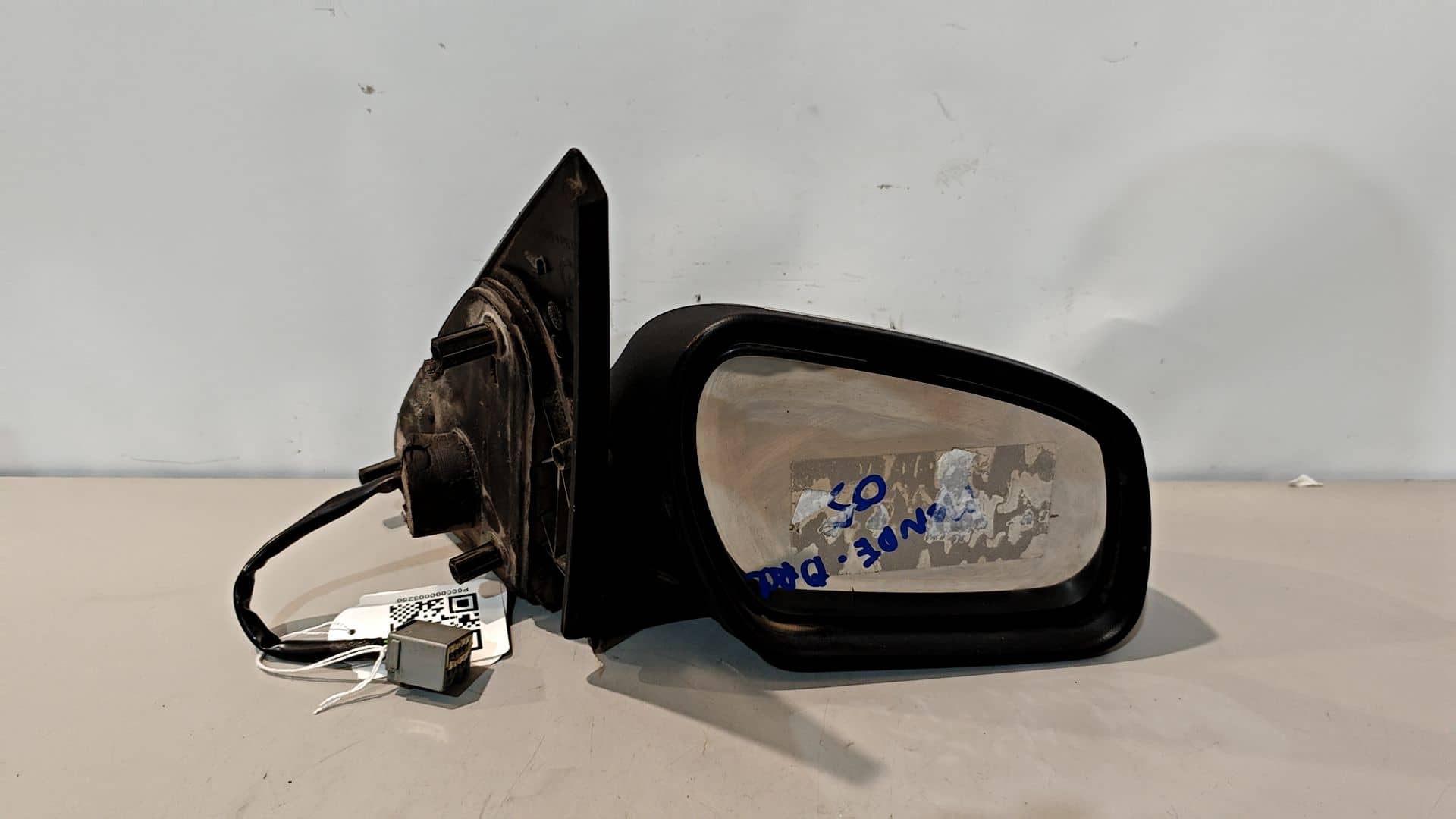 RETROVISOR DERECHO