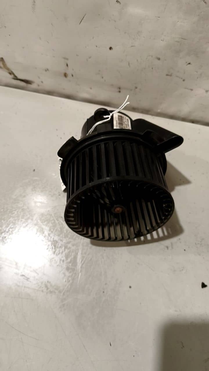 ELECTROVENTILADOR RADIADOR AIRE ACONDICIONADO