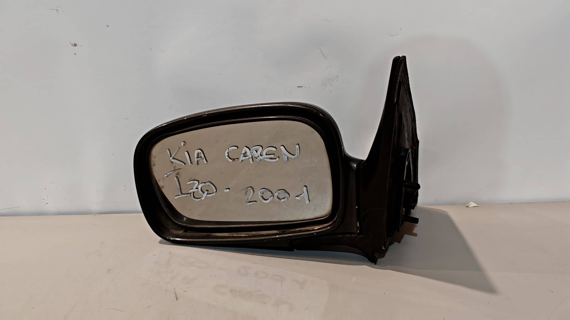 RETROVISOR IZQUIERDO
