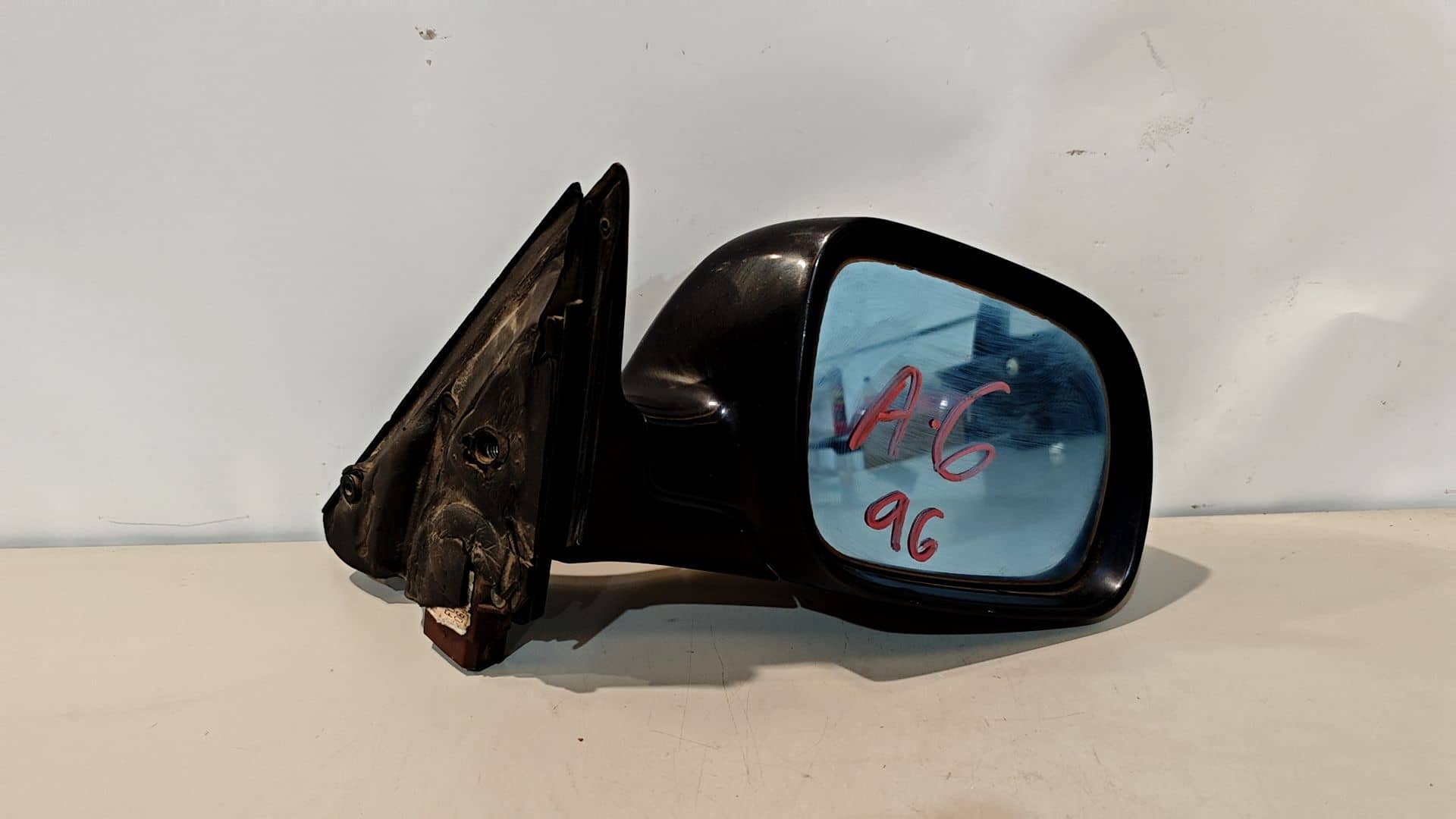 RETROVISOR DERECHO