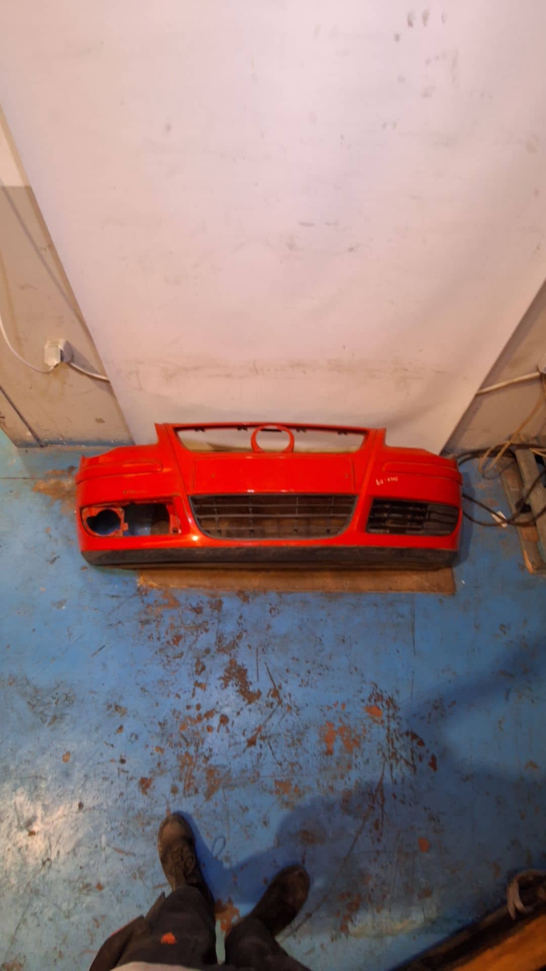 PARAGOLPES DELANTERO