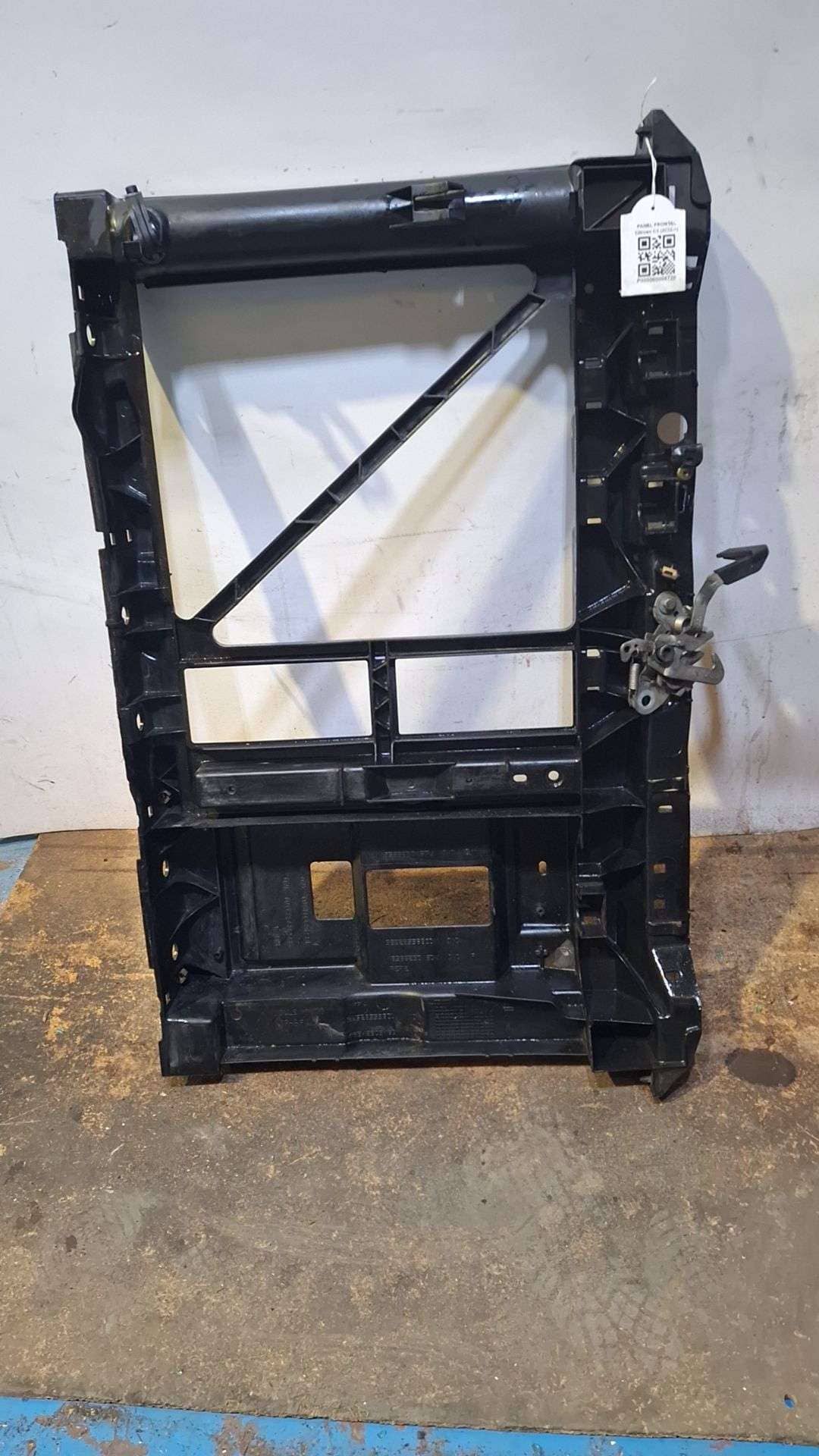 PANEL FRONTAL