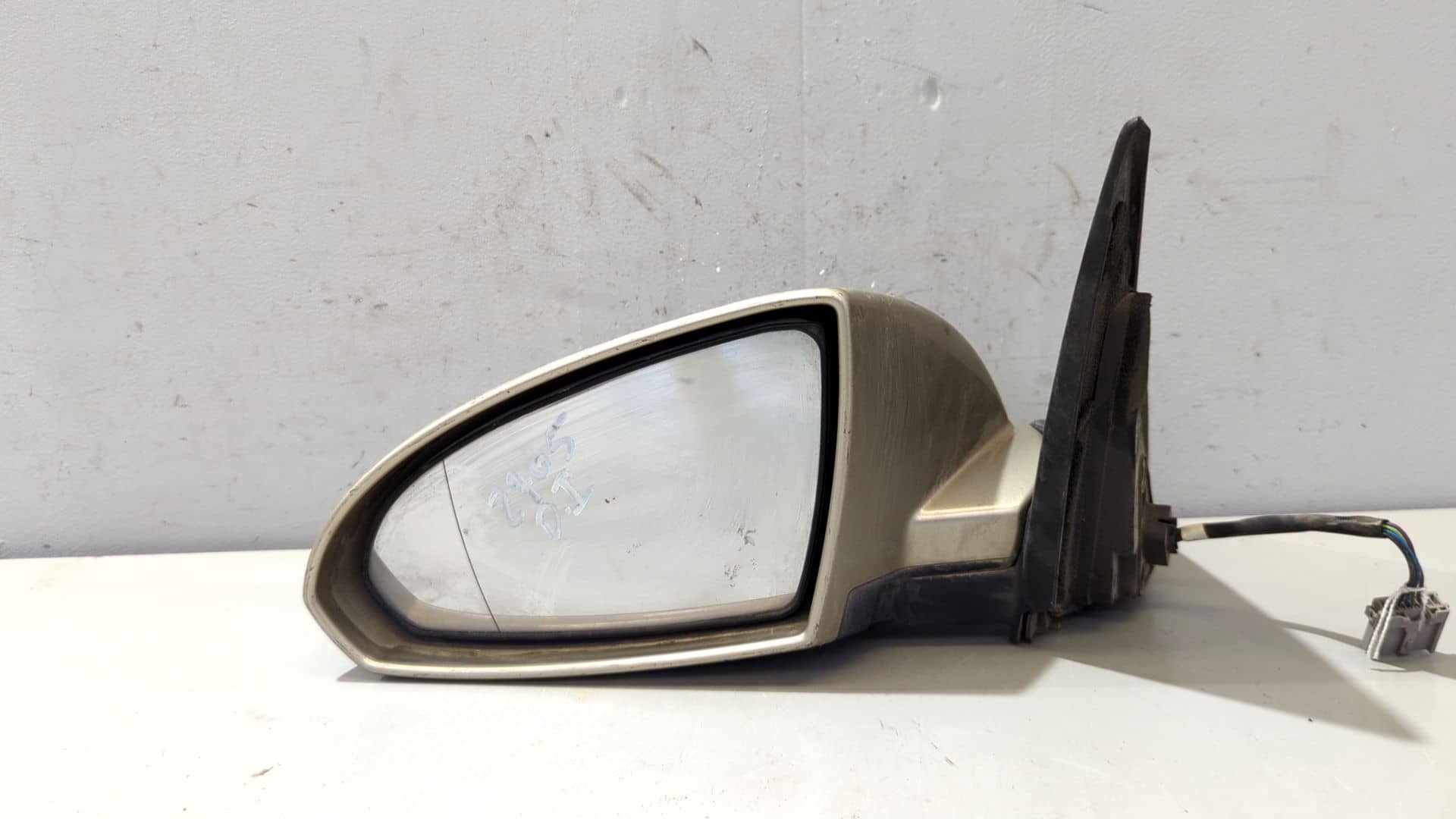 RETROVISOR IZQUIERDO