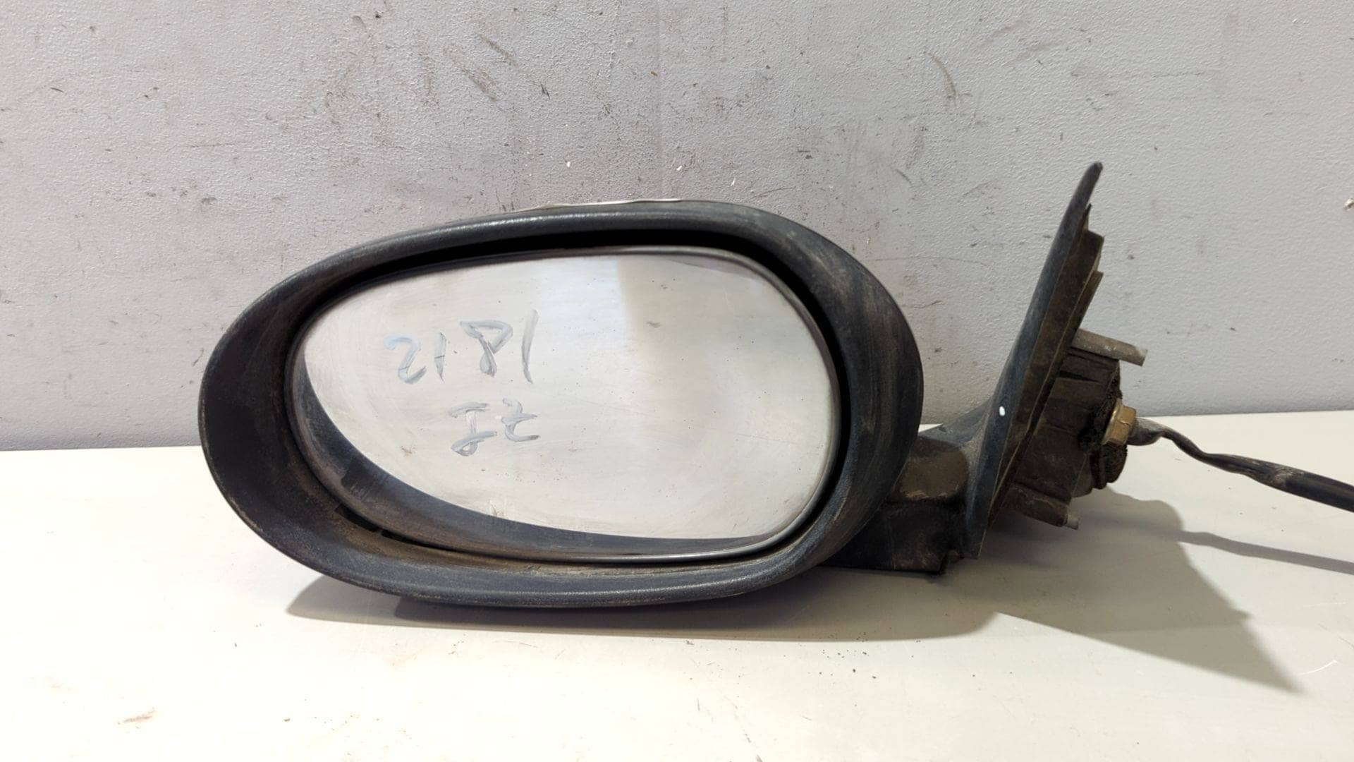 RETROVISOR IZQUIERDO