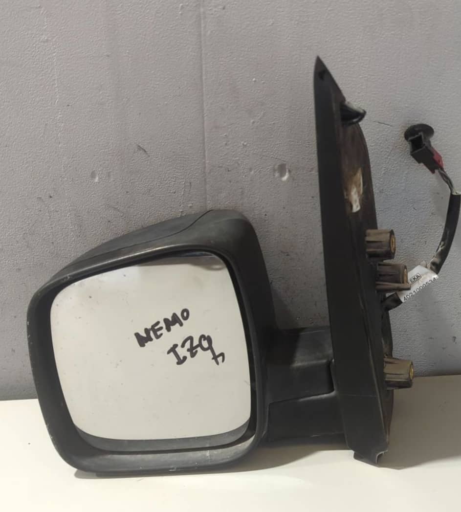 RETROVISOR IZQUIERDO