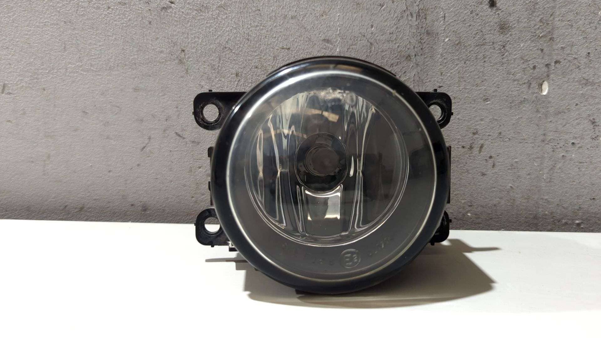 FARO ANTINIEBLA DERECHO