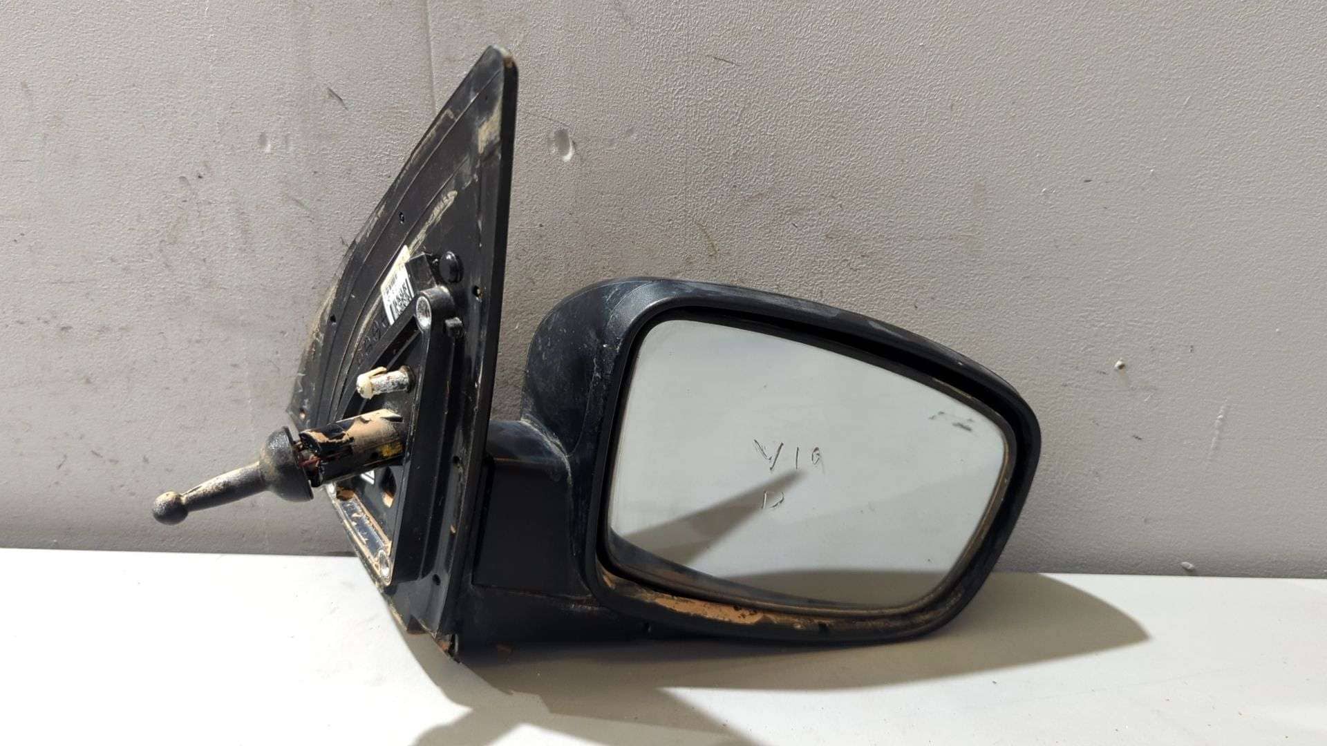 RETROVISOR DERECHO