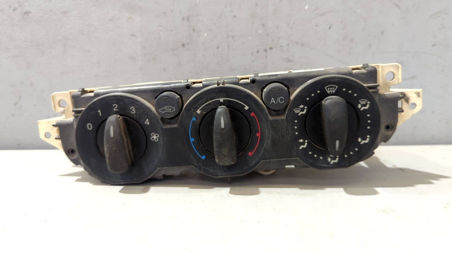 MANDO CALEFACCION / AIRE ACONDICIONADO