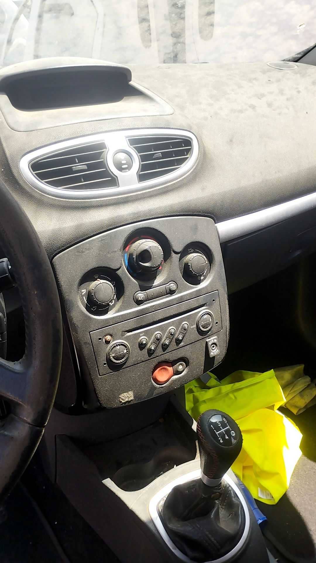 Renault Clio III (2005->)