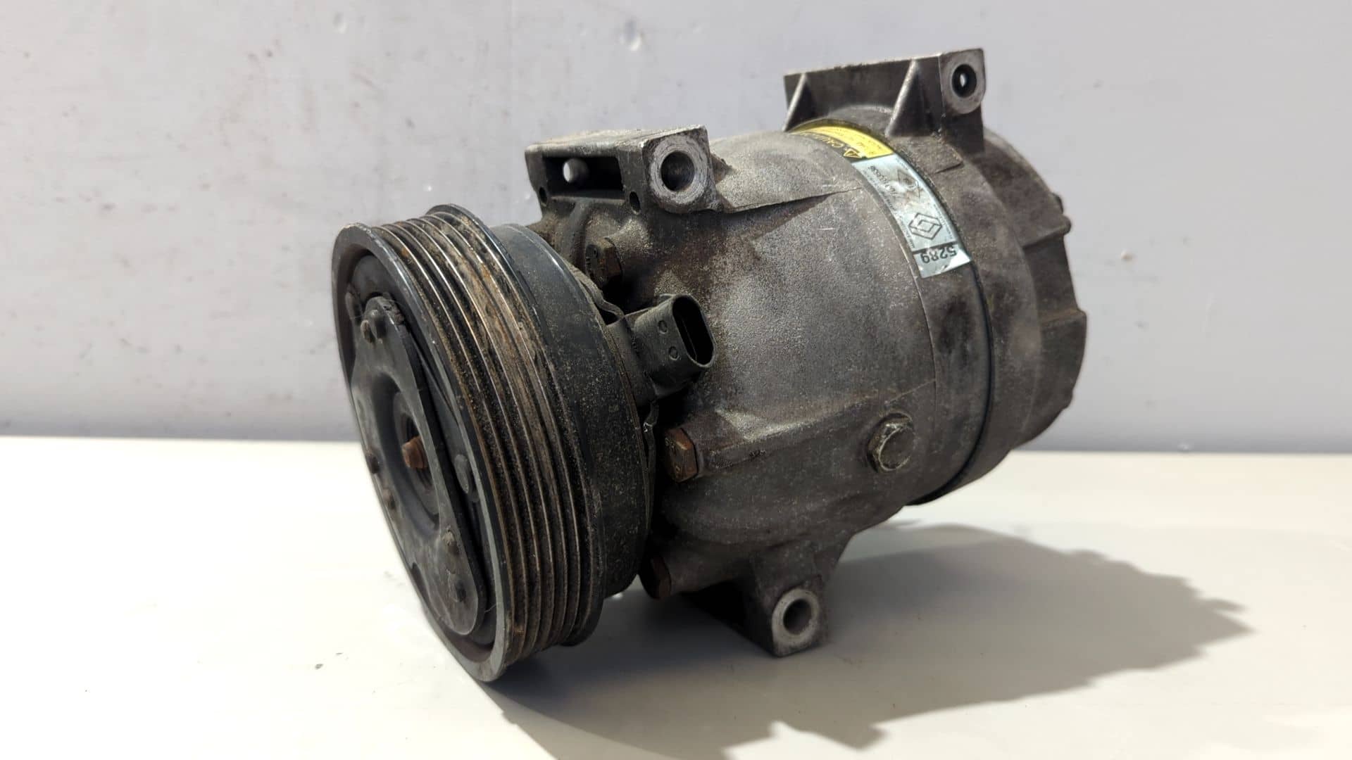 COMPRESOR AIRE ACONDICIONADO