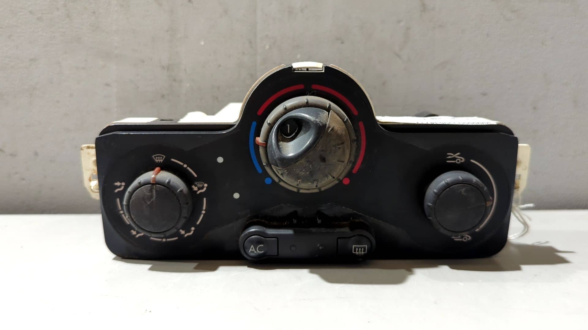 MANDO CALEFACCION / AIRE ACONDICIONADO